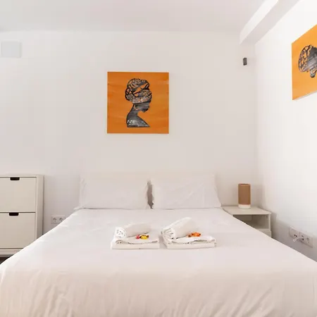 Global Properties, Practico Estudio Cerca De La Playa En